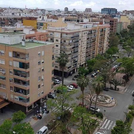 Apartamento Estilo Vintage Apartment Valencia Bagian luar foto