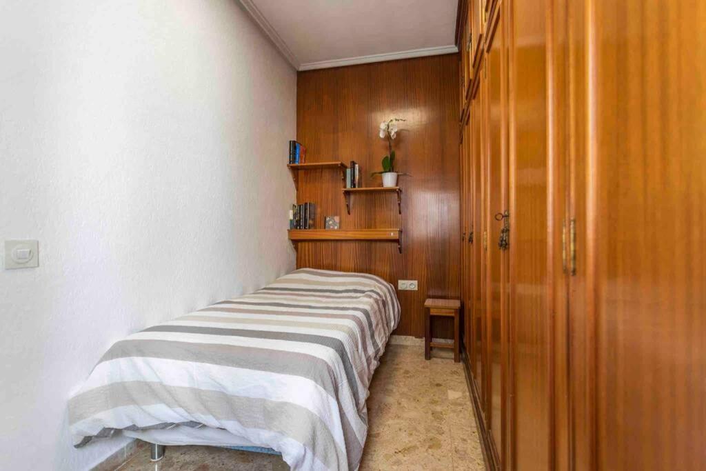 Apartamento Estilo Vintage Apartment Valencia Bagian luar foto